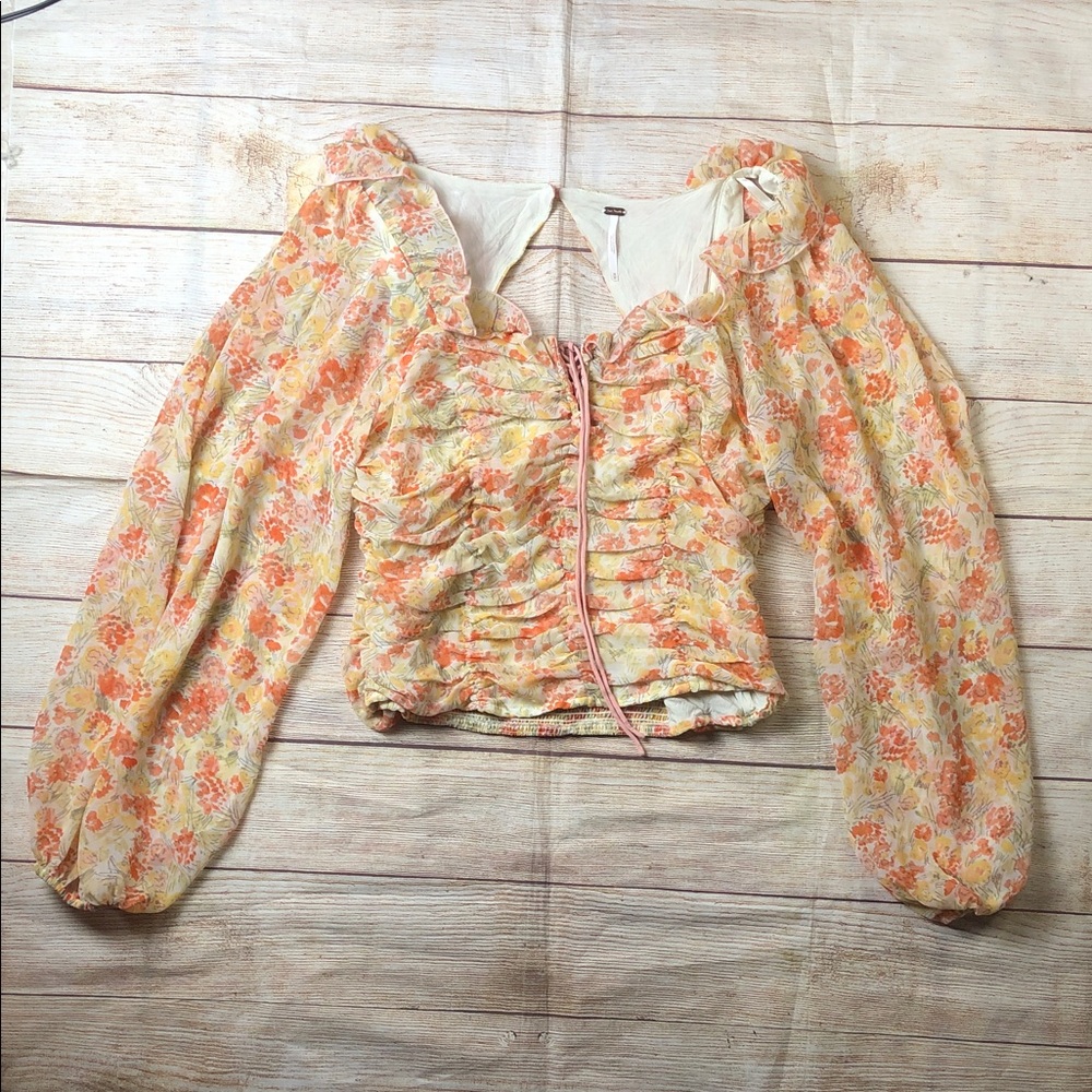 Free People Mabel Fairy Sheet printed ruched‎ blouse with a floral pattern